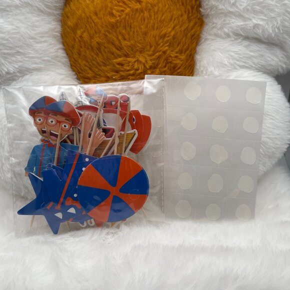 Blippi Birthday Party Decorations Set NEW (SKU: 269MI) - Picture 6 of 6